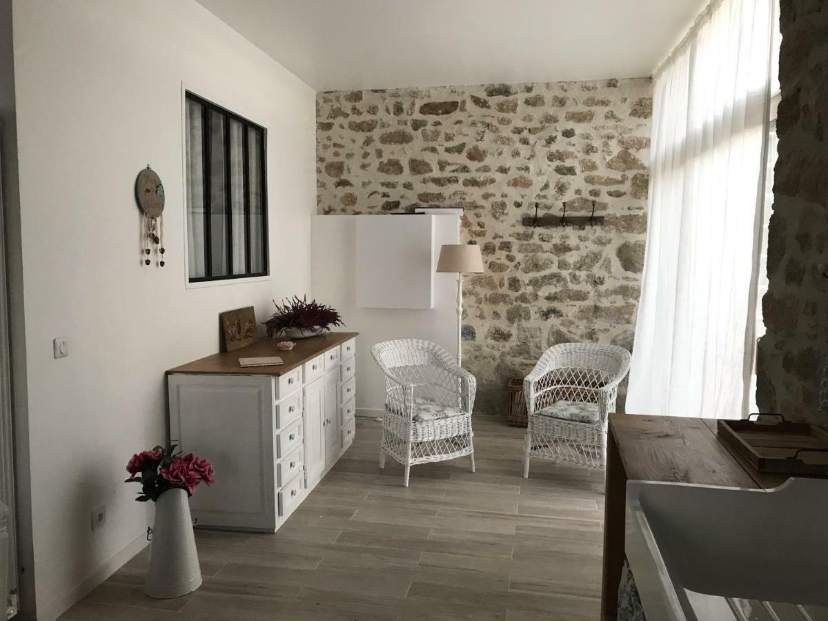 Gite De Charme Les Trois Chenes Augeres Dış mekan fotoğraf